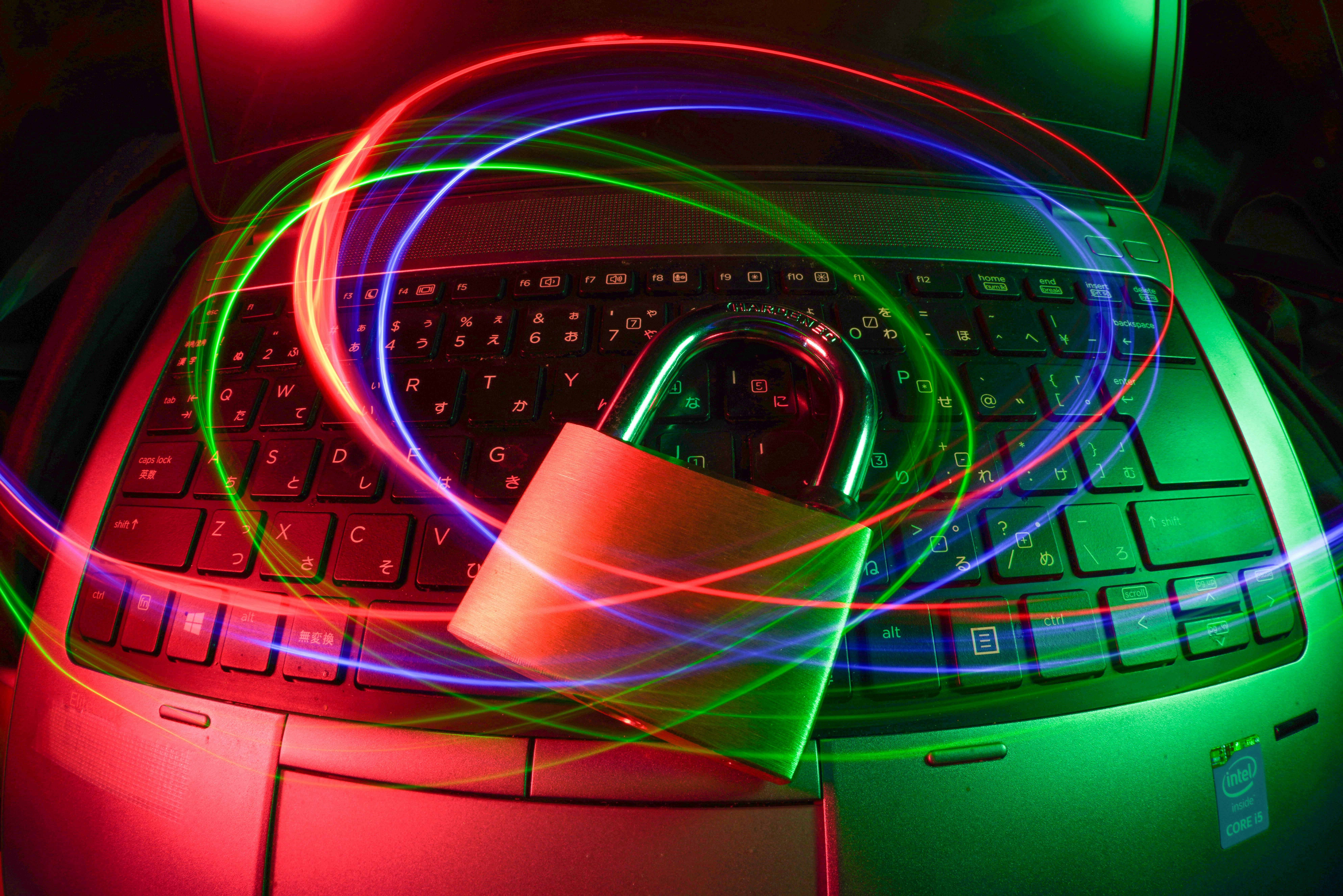 flyd C5pXRFEjq3w unsplash - EvolvingDesk flyd C5pXRFEjq3w unsplash
