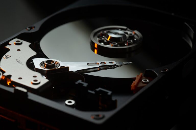 the inside of an opened hard drive the d06ren