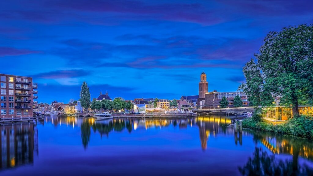 IT support Zwolle: the Zwolle cityscape during the blue hour