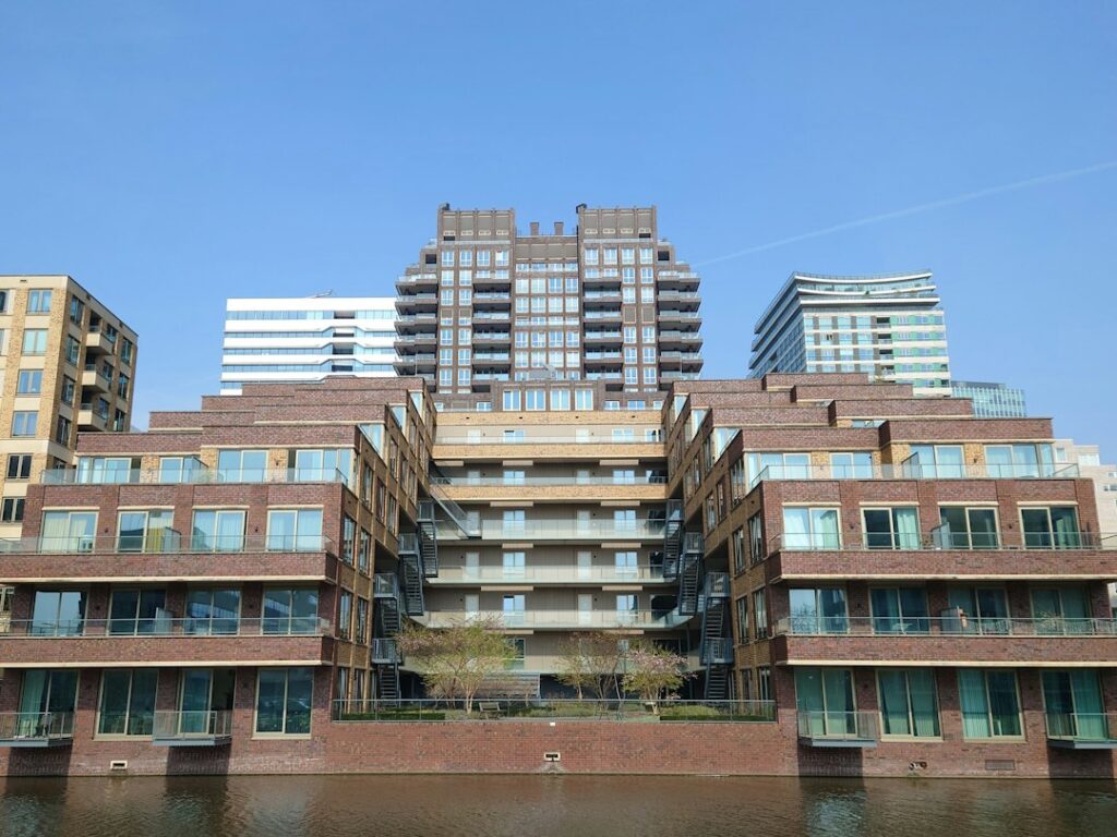IT support in Amsterdam: modern office buildings on the Zuidas business district